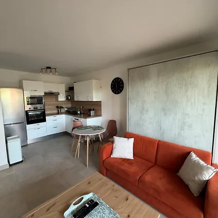 T2 Cosy En Bord De Avec Terrasse, Piscine Et Parking Daire Antibes