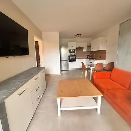 Daire T2 Cosy En Bord De Avec Terrasse, Piscine Et Parking