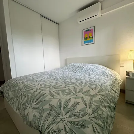 Daire T2 Cosy En Bord De Avec Terrasse, Piscine Et Parking