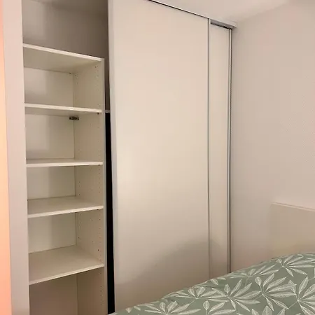 T2 Cosy En Bord De Avec Terrasse, Piscine Et Parking Daire Antibes